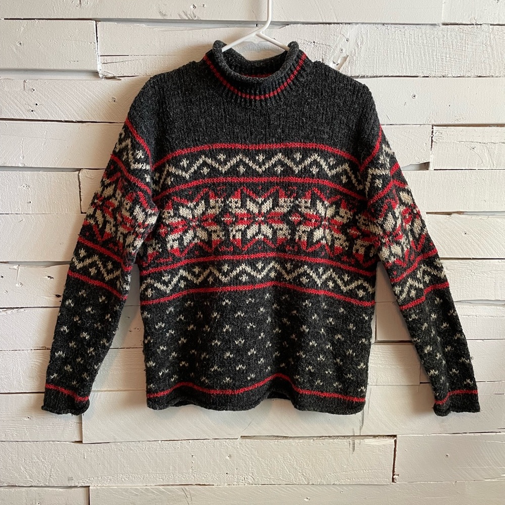 Claudia D vintage sweater. Size M Acrylic Wool.